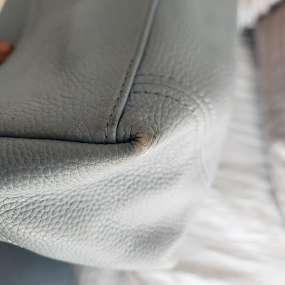 Michael Kors EUC Large Powder Blue Leather Tote With Silvertone Chain - Picture 12 of 16